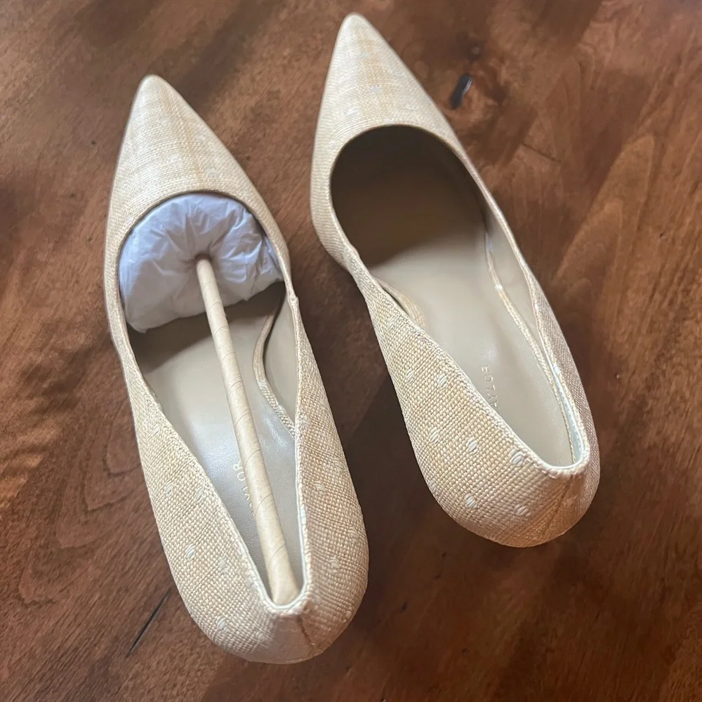 Ann Taylor pump - Picture 2 of 6